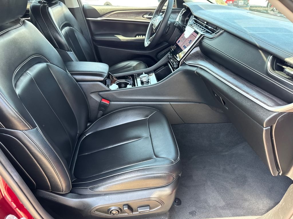 Used 2023 Red Jeep Limited image 16