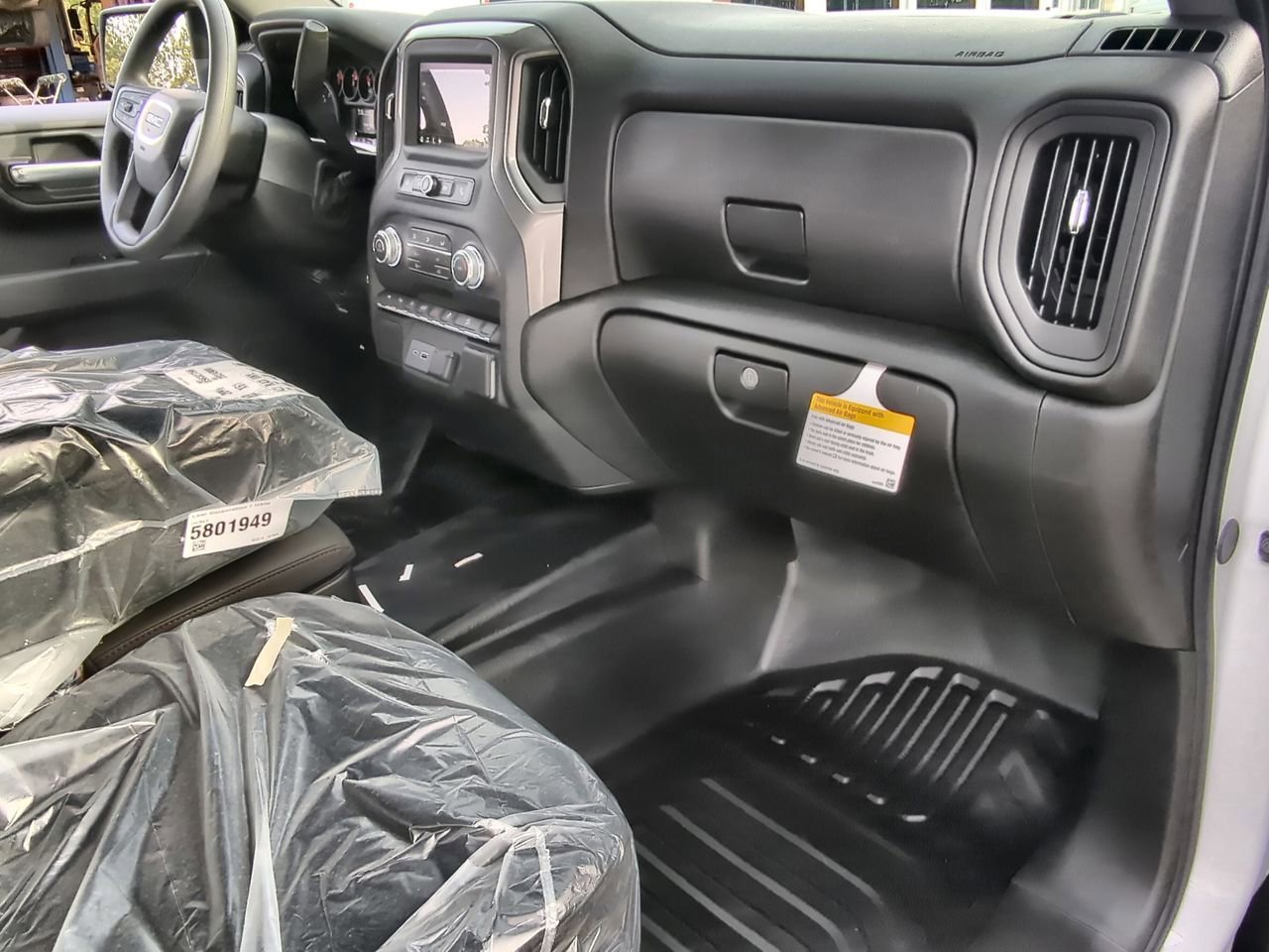 2026 GMC Sierra 1500 Pro - Photo 27