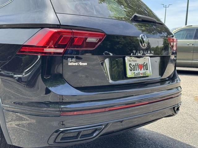 Certified Used 2024 Black Volkswagen 2.0T SE R-Line Black image 11