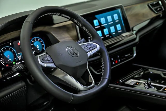 New 2026 Gray Volkswagen 2.0T SE w/Technology image 9