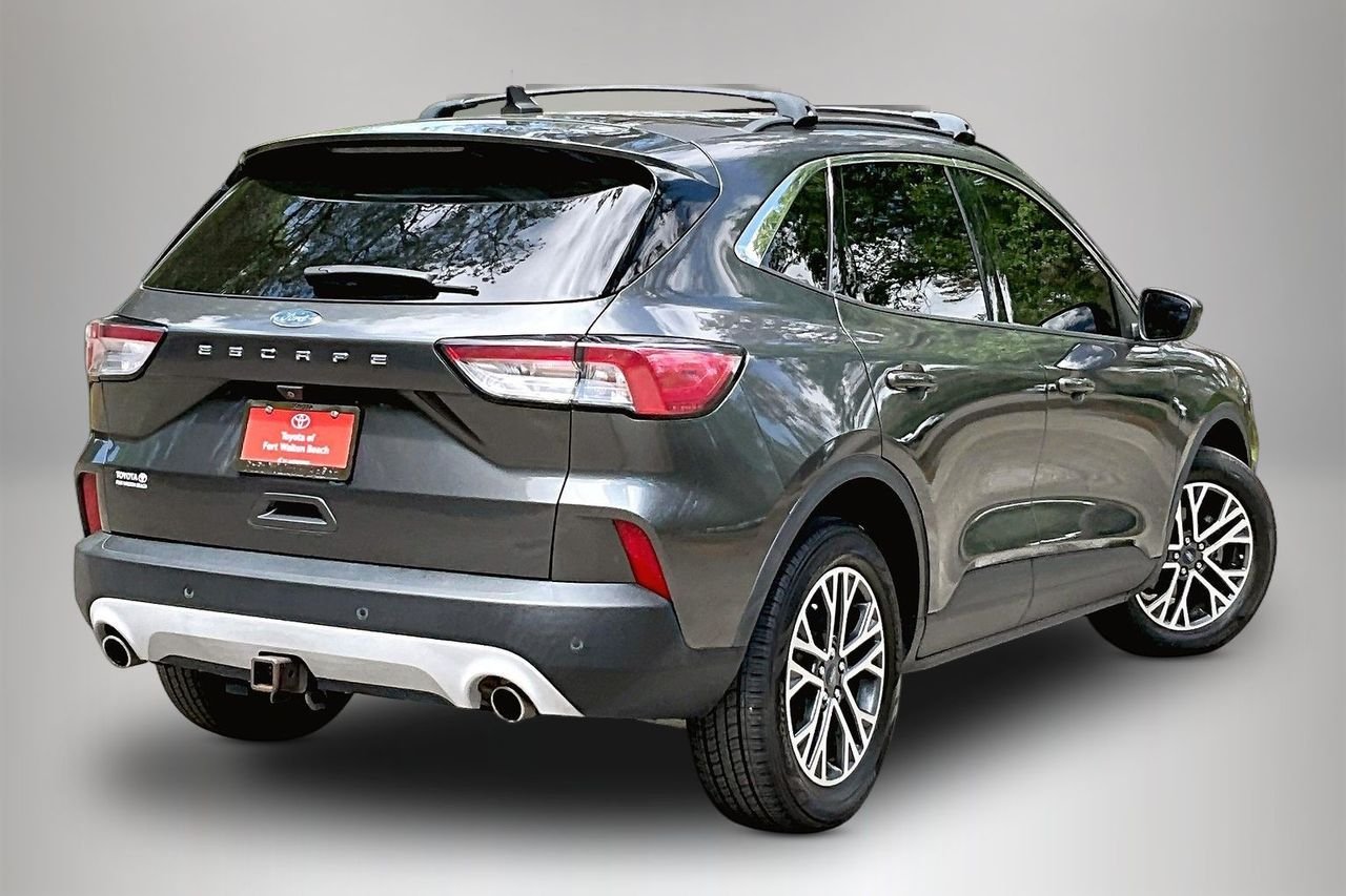 Used 2020 Gray Ford SEL image 5