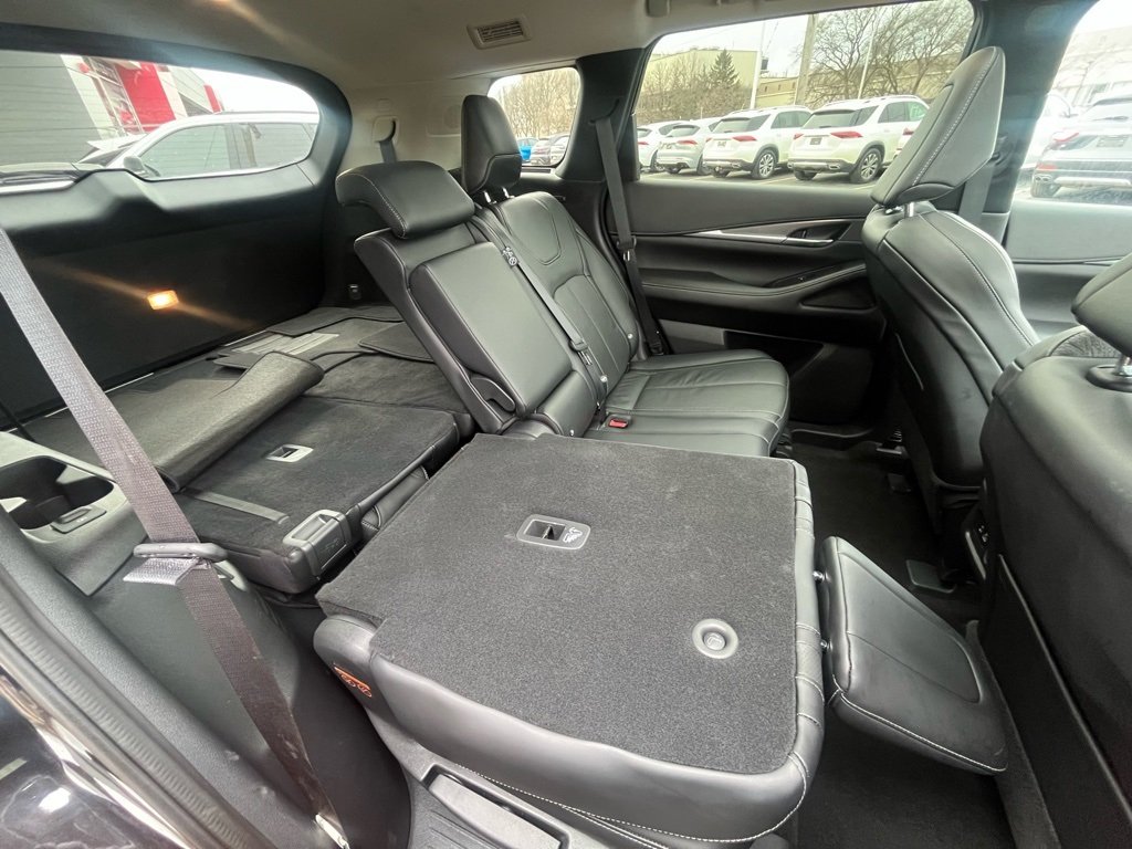 2023 INFINITI QX60 - Image 31