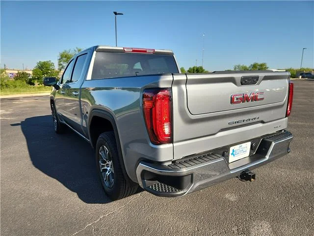 Used 2024 Silver GMC SLT 4x2 Crew Cab 5.75 ft. box 147.4 in. WB image 3
