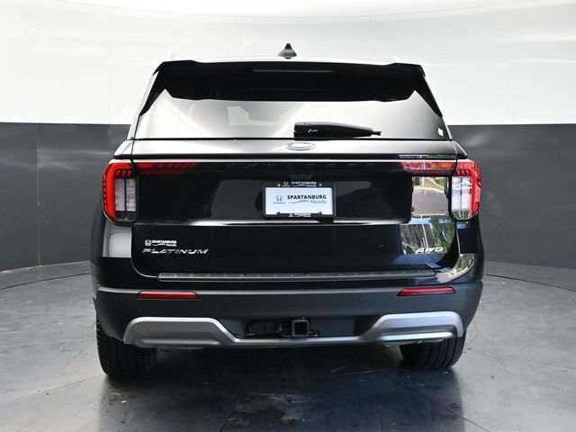 Used 2025 Black Metallic Ford Platinum image 6