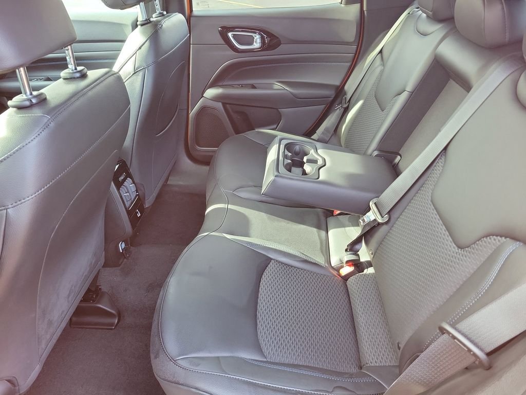 New 2026 Joose (DISC) Jeep Latitude image 10