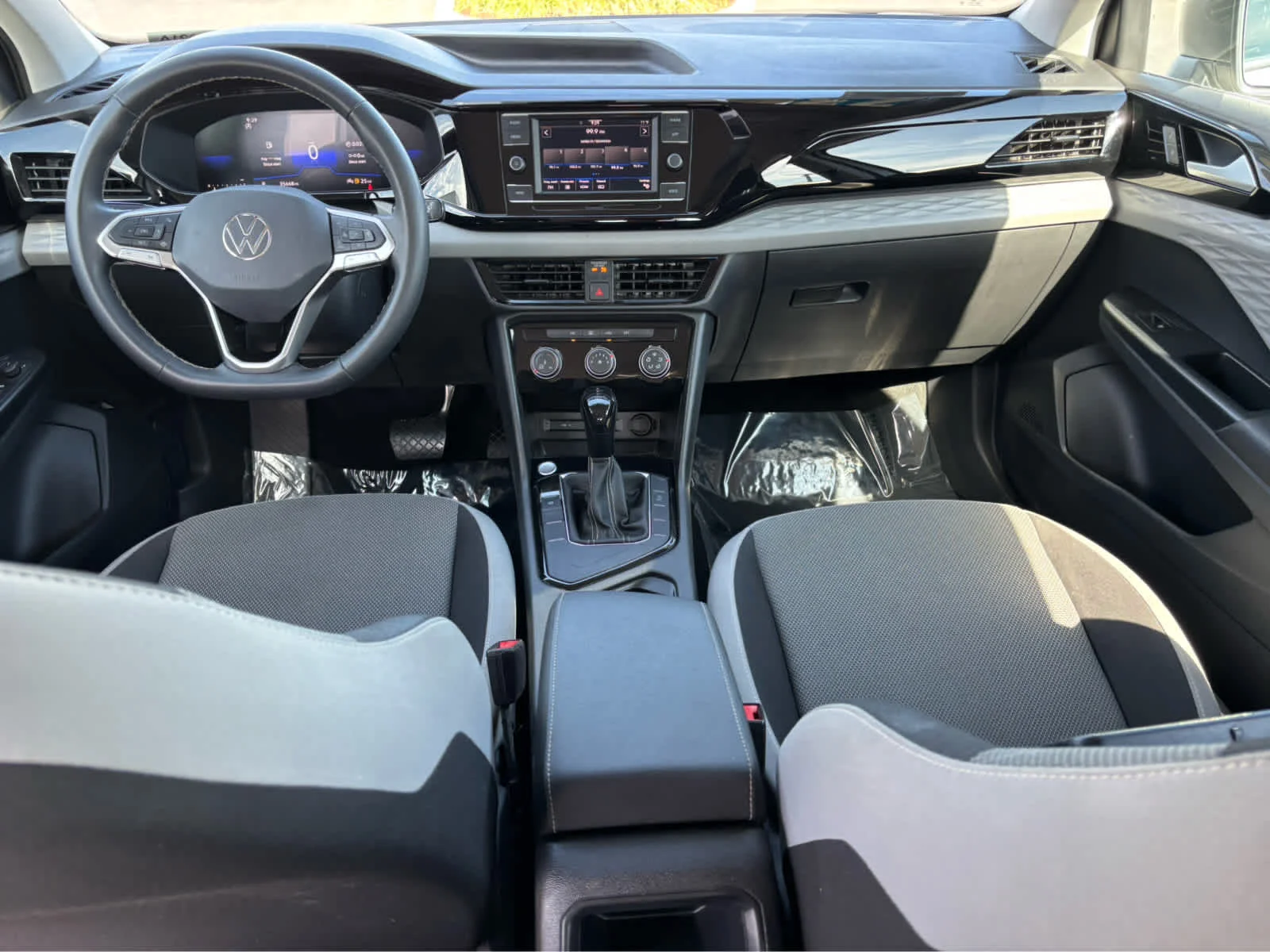 Certified Used 2023 Pure White Volkswagen S image 20