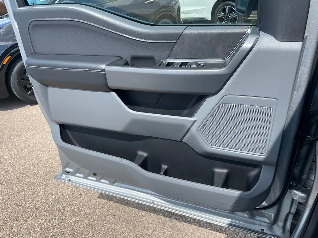 Used 2024 Silver Metallic Ford XLT image 49