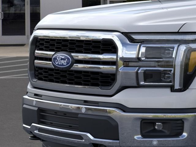 New 2026 Iconic Silver Metallic Ford Lariat image 17