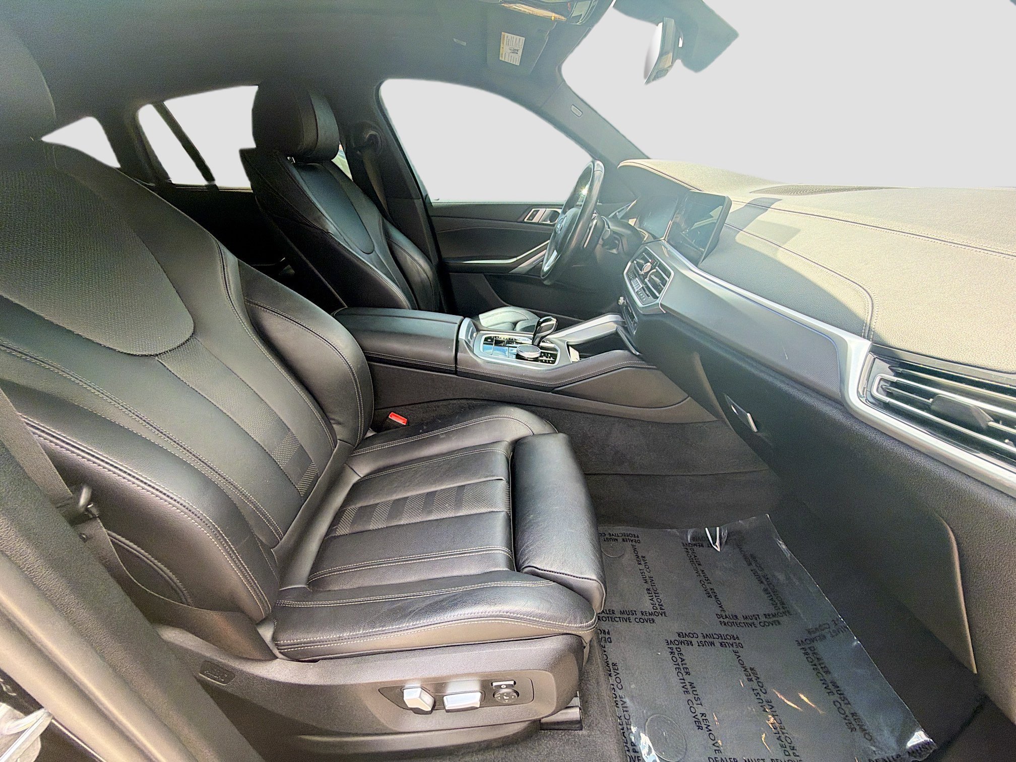 Used 2022 Black Sapphire Metallic BMW xDrive40i image 32