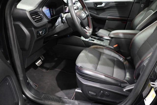 Used 2023 Black Ford ST-Line image 10