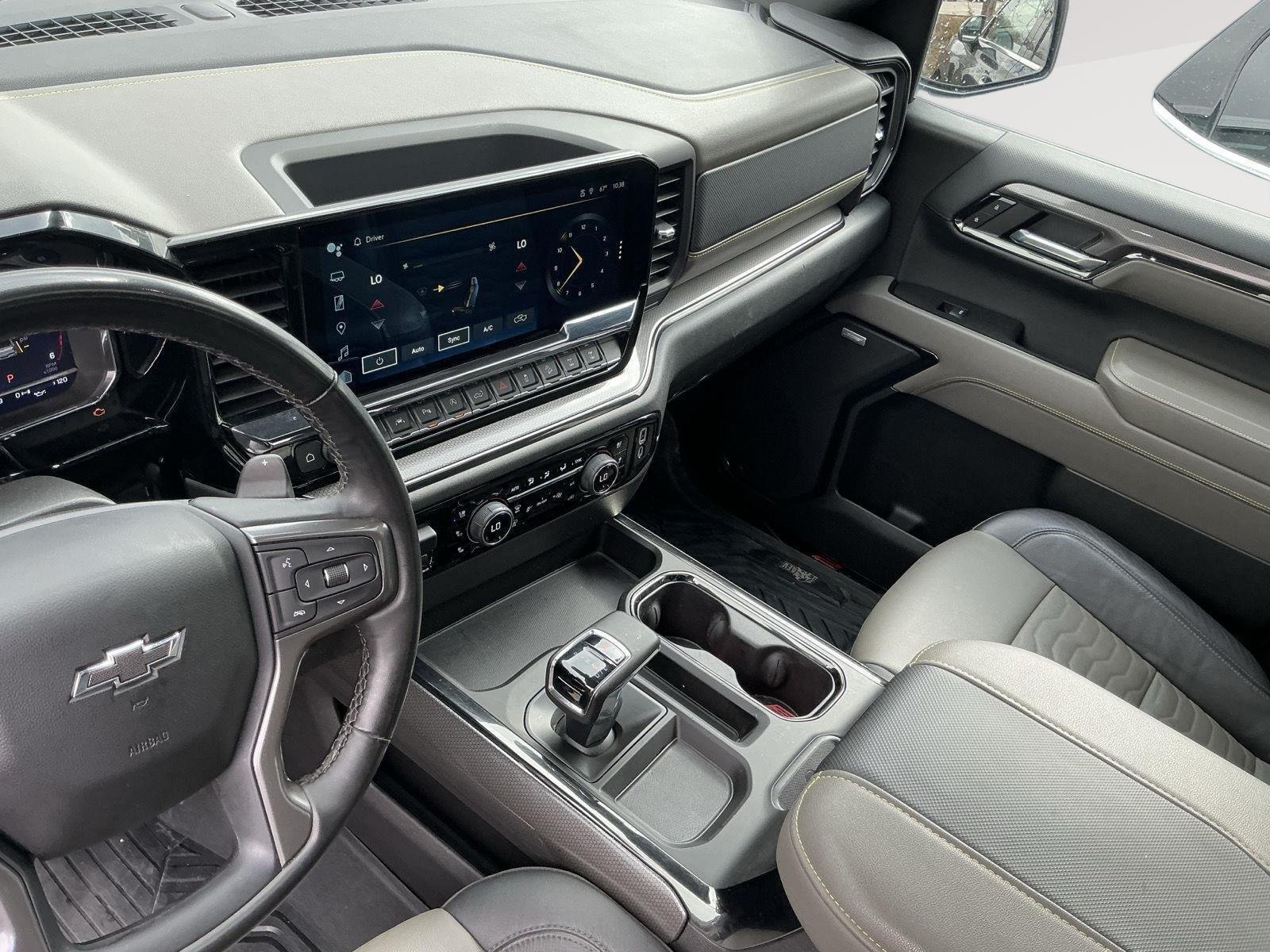 Used 2024 Summit White Chevrolet ZR2 image 12
