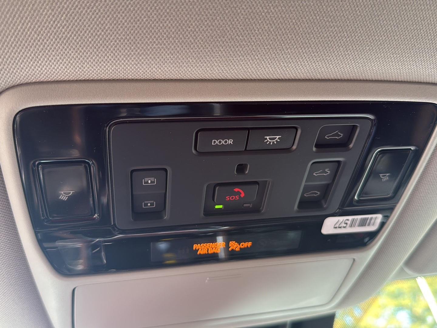 Used 2026 Wind Chill Pearl Toyota Platinum image 13