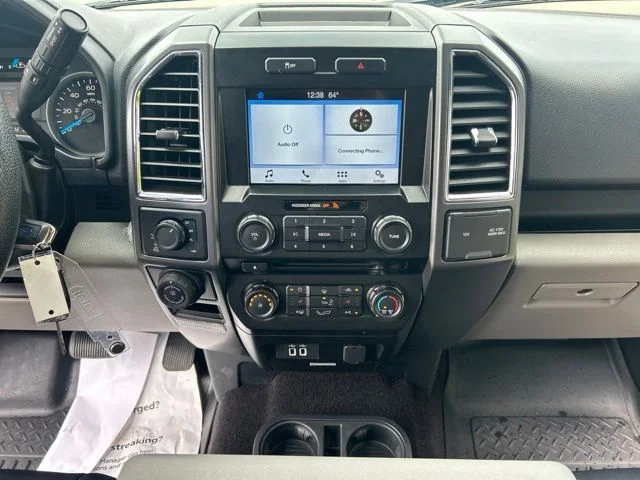 Used 2016 Red Ford XLT image 40