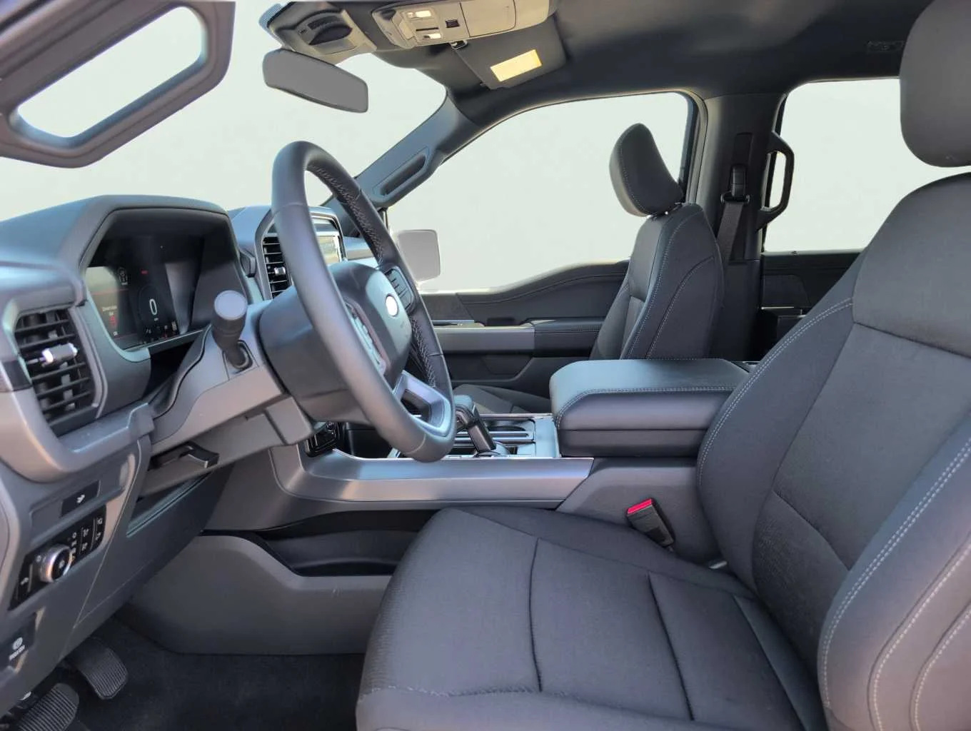 New 2026 Avalanche Ford XLT image 9