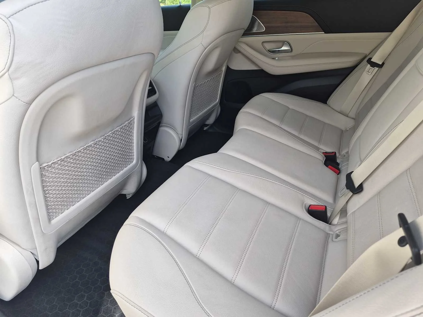 Used 2021 Polar White Mercedes-Benz GLE 450 image 18