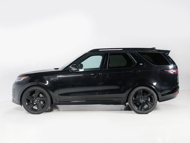 Certified Used 2025 Santorini Black Metallic Land Rover Dynamic SE image 6