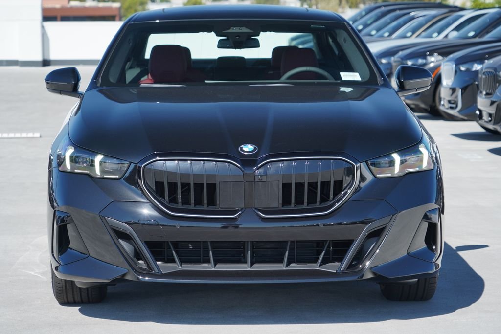 New 2027 Black Sapphire Metallic BMW 530i image 2