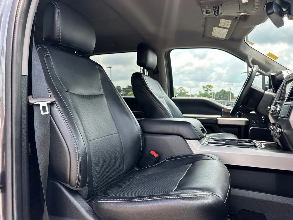Used 2019 Gray Ford Lariat image 23
