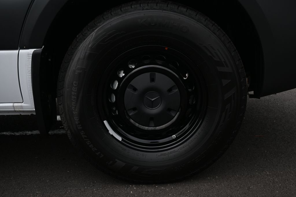 New 2026 Arctic White Mercedes-Benz  image 30