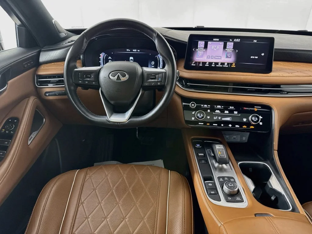 Certified Used 2025 Blue INFINITI Autograph image 31