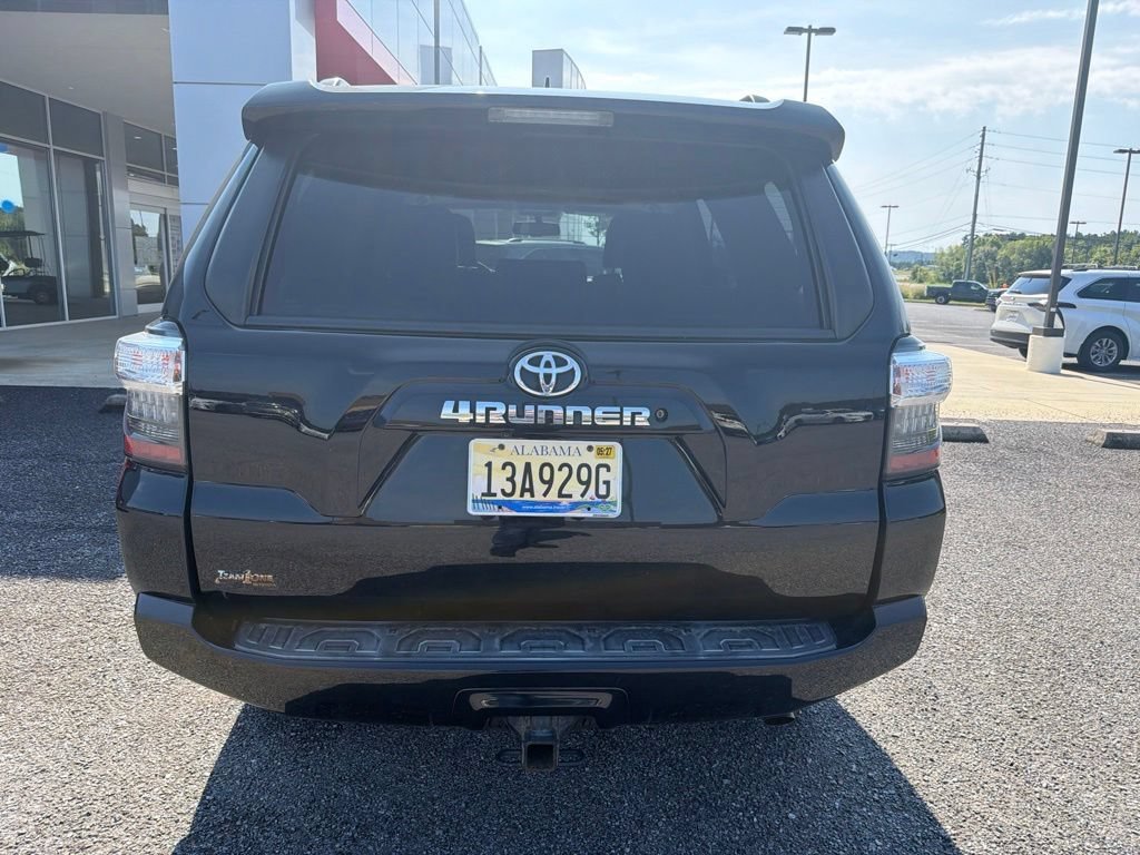 Used 2019 Midnight Black Metallic Toyota SR5 Premium image 5