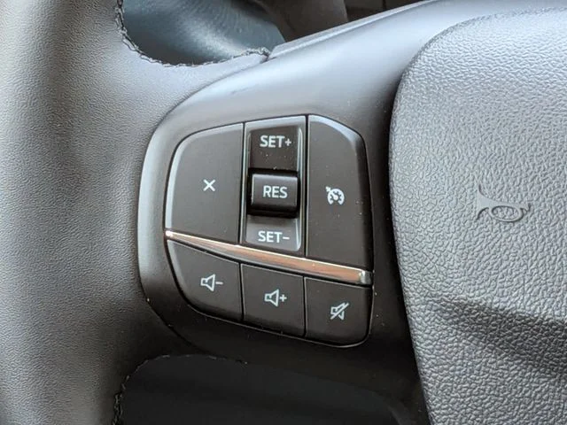 New 2026 Azure Gray Metallic Tri-Coat Ford XLT image 21