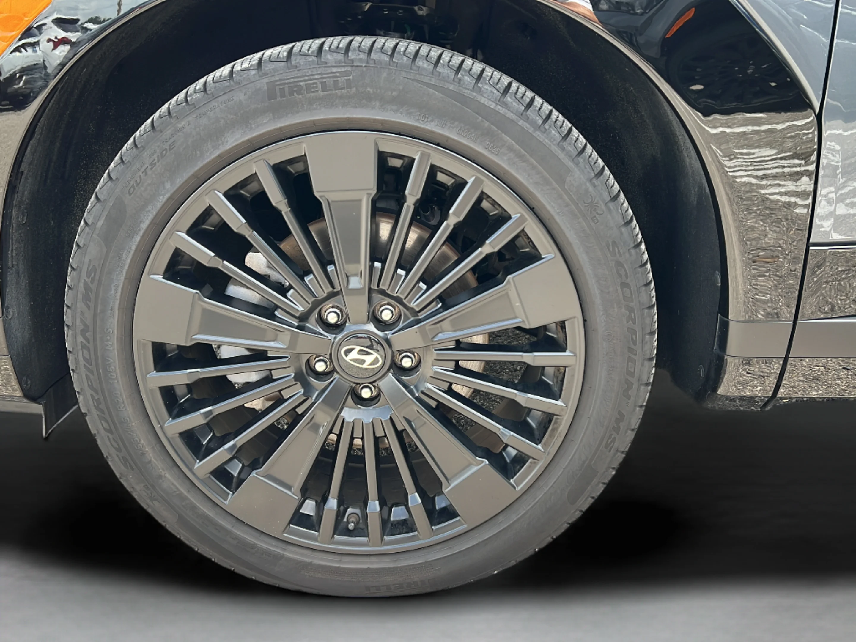 Used 2025 Ecotronic Gray Hyundai Calligraphy image 28