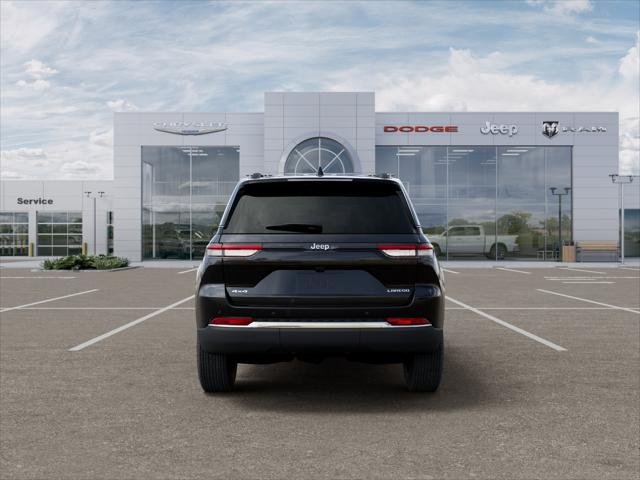 New 2026 Diamond Black Crystal Pearl-Coat Exterior Paint Jeep Laredo X image 47