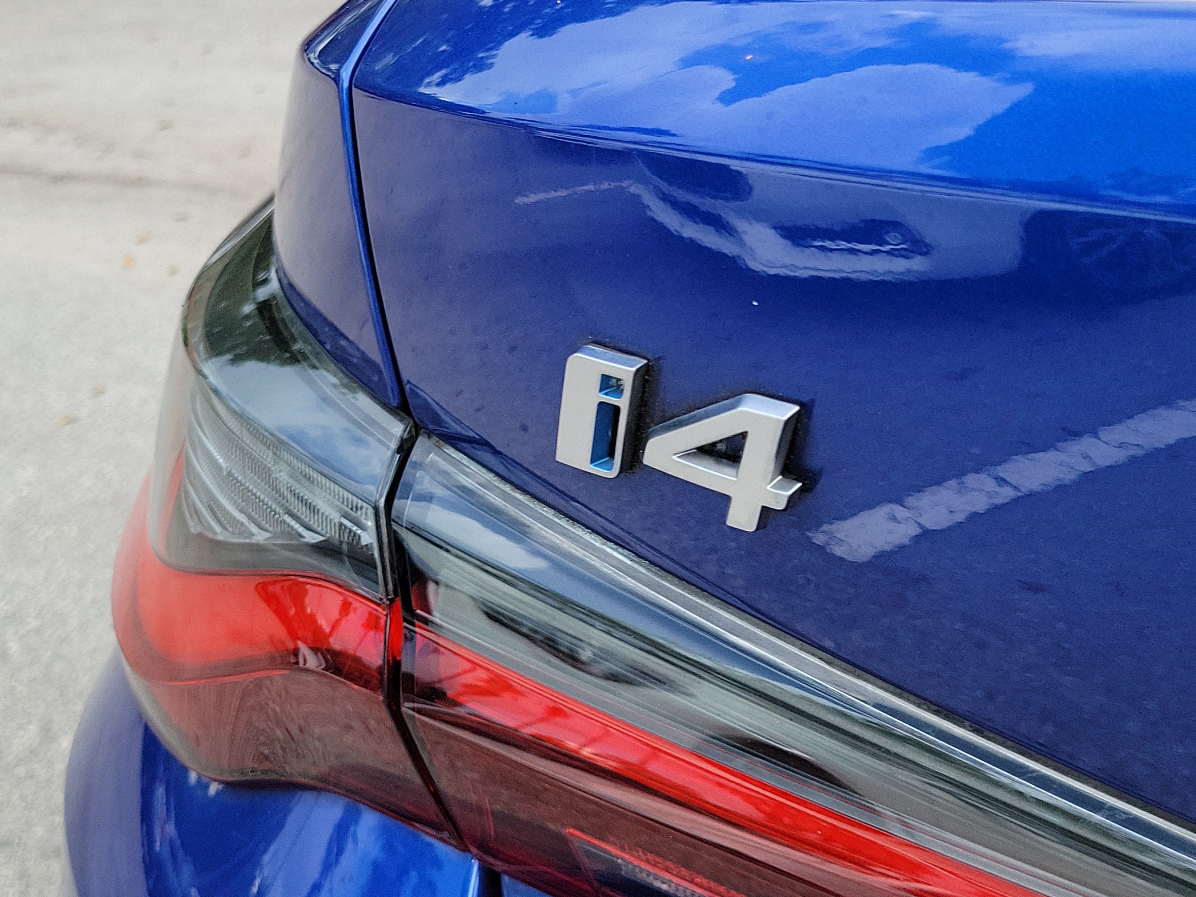 Certified Used 2024 Portimao Blue Metallic BMW eDrive40 image 5
