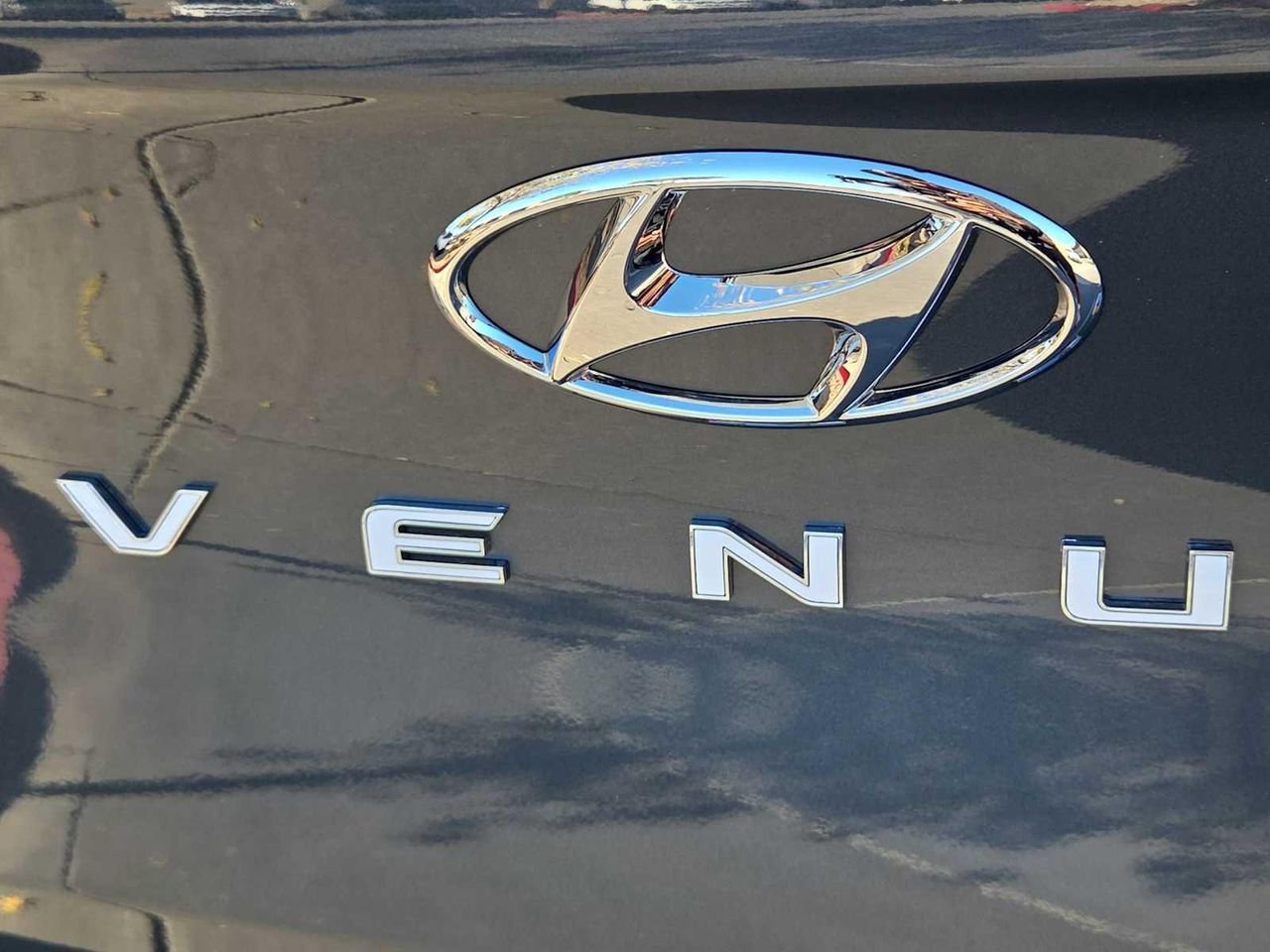 2026 Hyundai Venue SEL - Photo 11