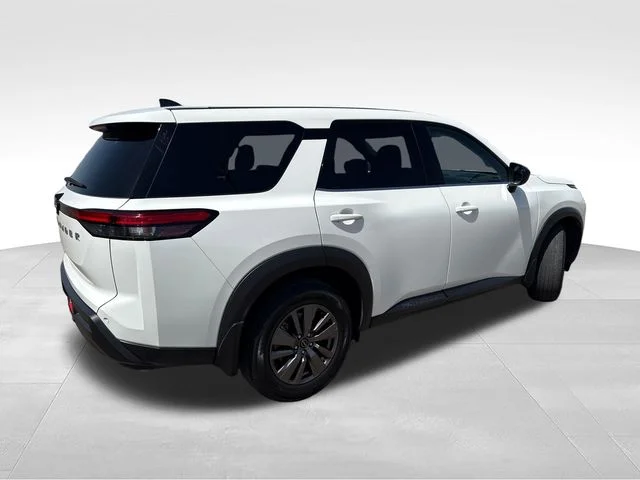 Used 2025 White Nissan S image 8