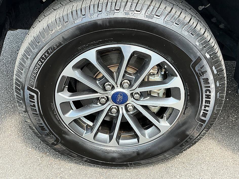 Used 2020 Gray Metallic Ford XLT image 10