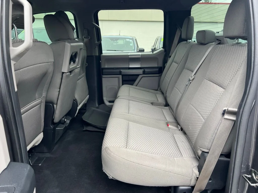 2015 Ford F-150 XLT - Photo 16