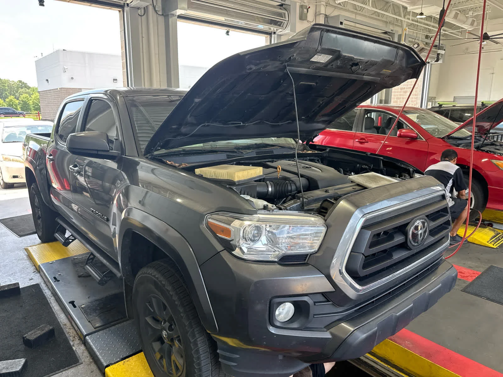 Used 2023 Toyota Tacoma SR5 with VIN 3TMAZ5CN2PM200142 for sale in Little Rock