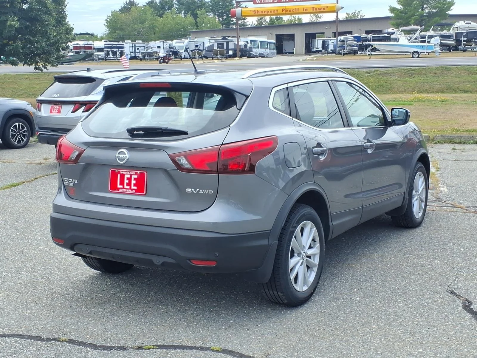 Used 2019 Gun Metallic Nissan SV image 5