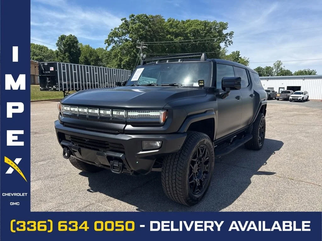2024 GMC Hummer EV 3X SUV's photo