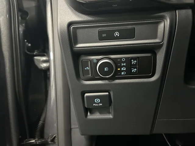 2025 Ford F-150 STX - Photo 24