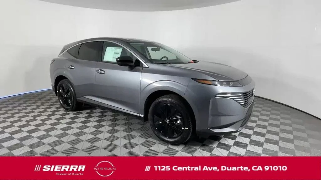 2025 Nissan Murano SV FWD's photo
