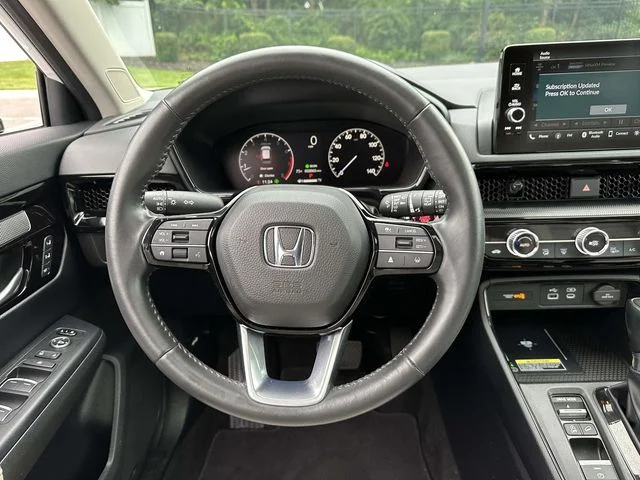 Certified Used 2024 Platinum White Pearl Honda EX-L image 14