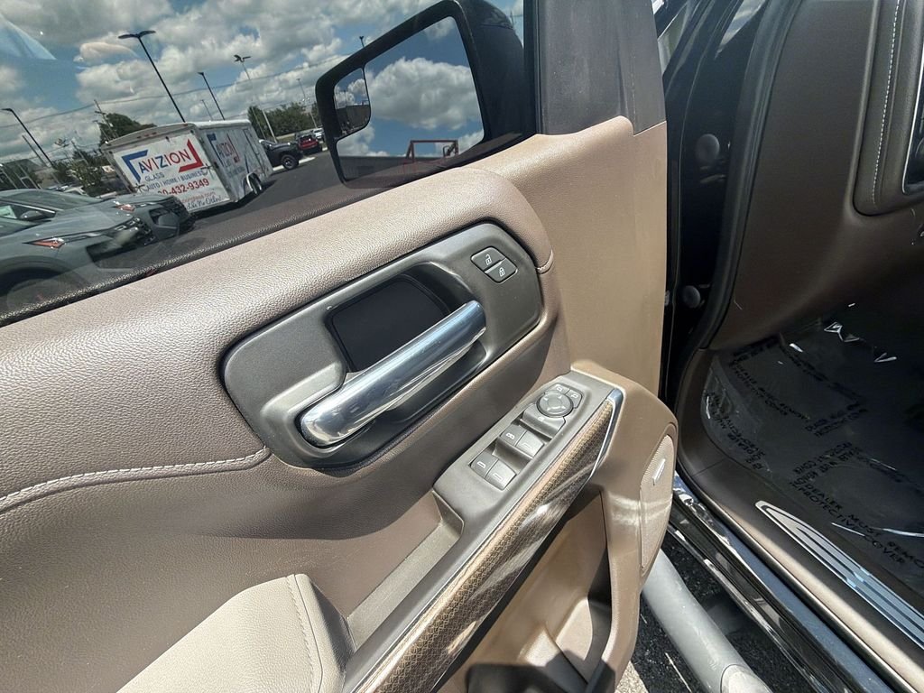 Used 2021 Black Chevrolet LT Trail Boss image 13