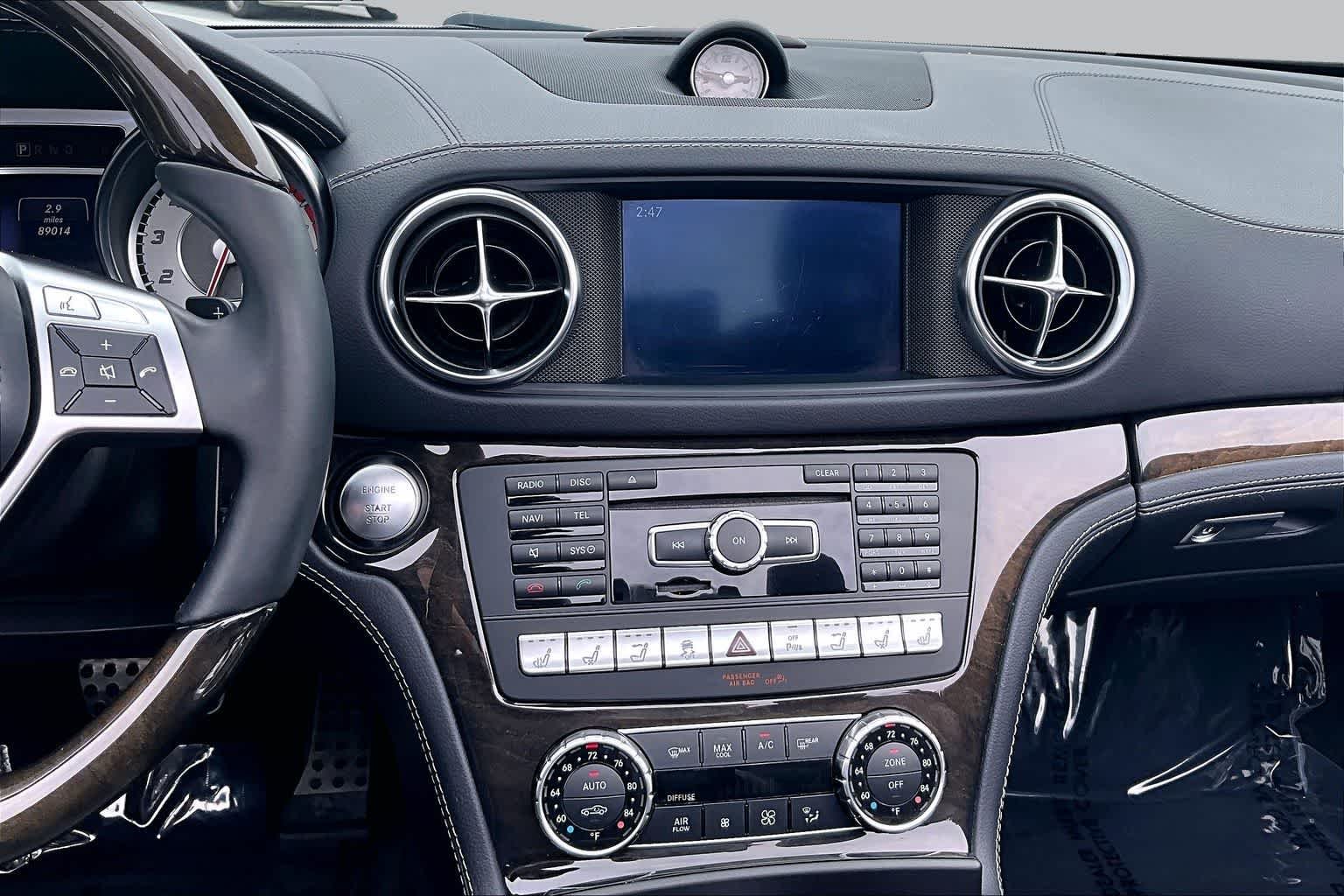 Pre-Owned 2015 Mercedes-Benz SL 550