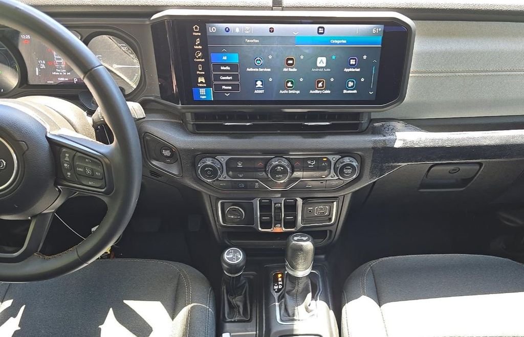 Used 2024 Gray Jeep Sport S 4xe image 10