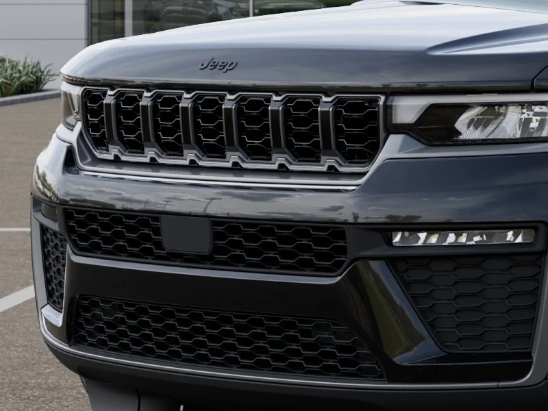 New 2027 High-Gloss Black Paint Jeep Limited Reserve image 37