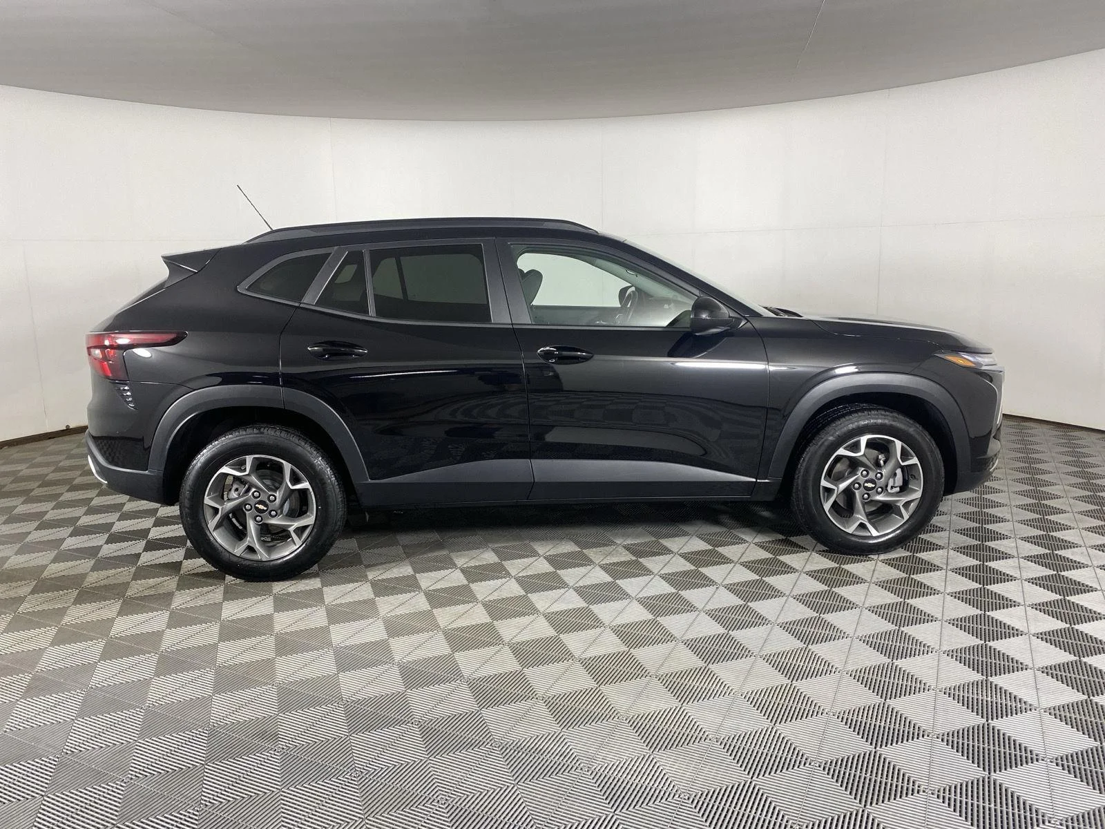 Used 2024 Mosaic Black Metallic Chevrolet LT image 11