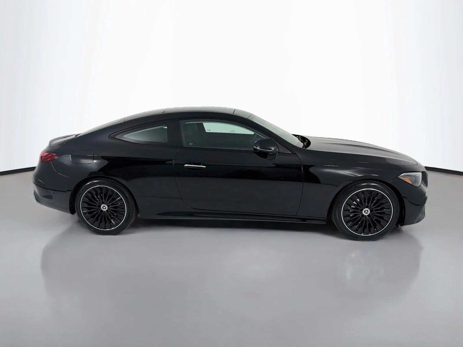 Used 2026 Black Mercedes-Benz CLE 300 image 26