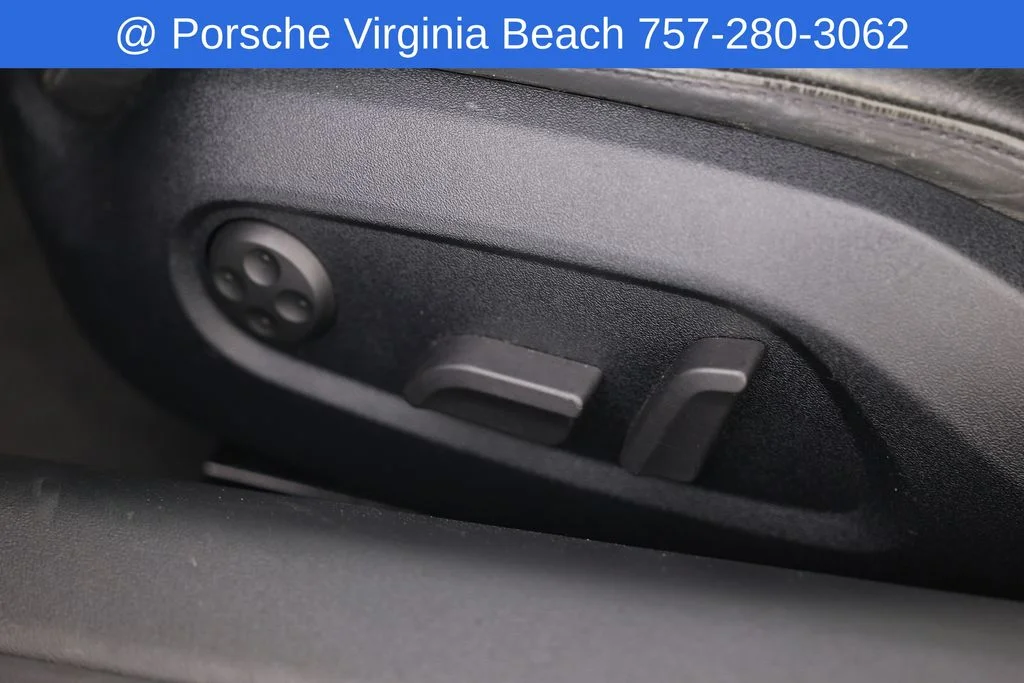 Used 2011 Silver Audi 5.2 image 26