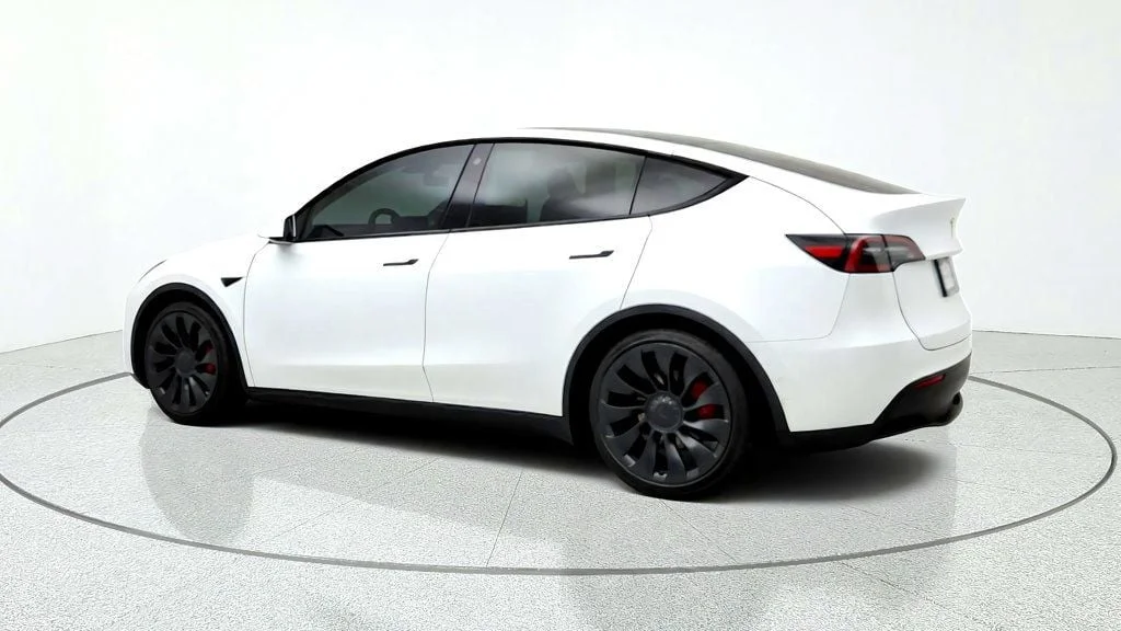 Used 2022 Pearl White Multi-Coat Tesla Performance AWD image 7