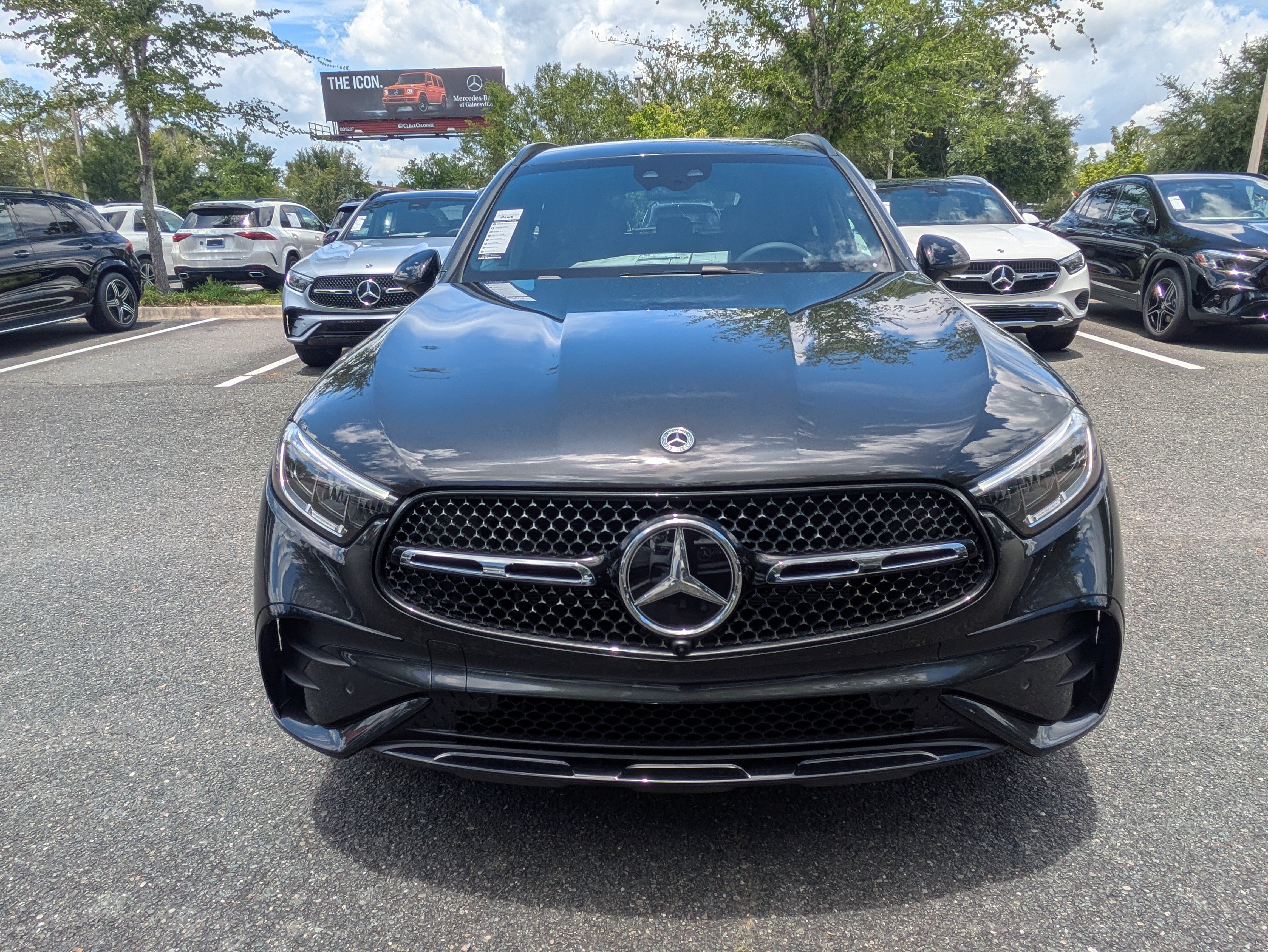 New 2026 Graphite Grey Metallic Mercedes-Benz GLC 300 image 9