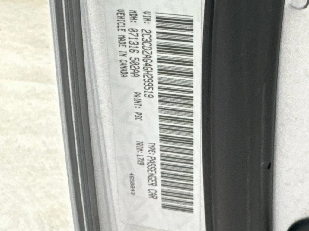 Used 2016 Billet Clearcoat Dodge SXT image 35
