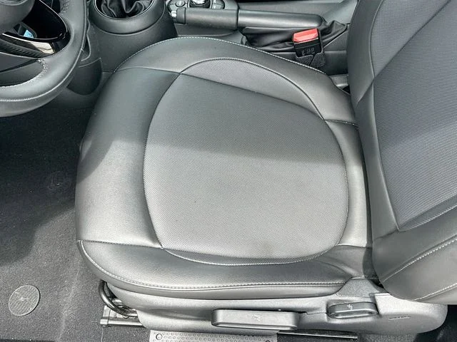 Used 2019 Gray MINI Signature image 19